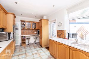 Photo 16- click for photo gallery